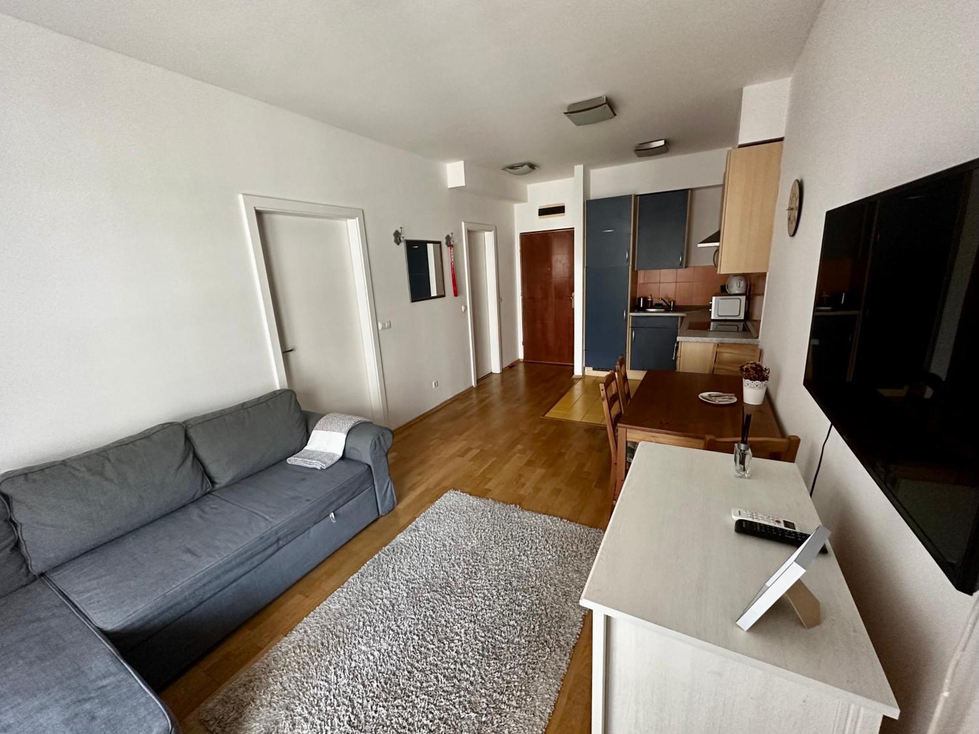 Leda Apartman *